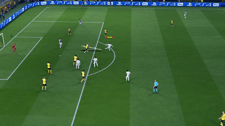 Fifa 19 - классический сильный удар